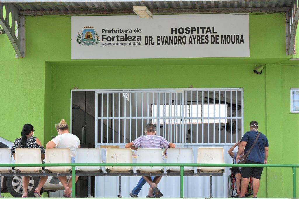 Fachada do hospital Frotinha do bairro Antônio Bezerra