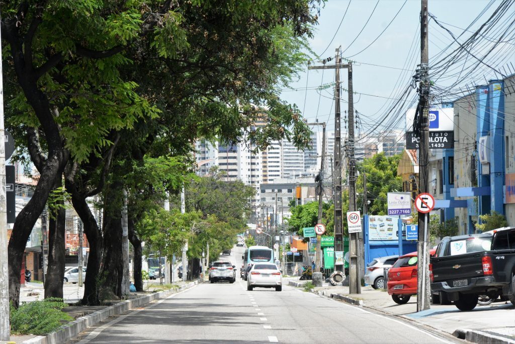 Ruas e avenidas de Fortaleza durante lockdown covid-19 Data: 08.04.2021 Foto: Érika Fonseca