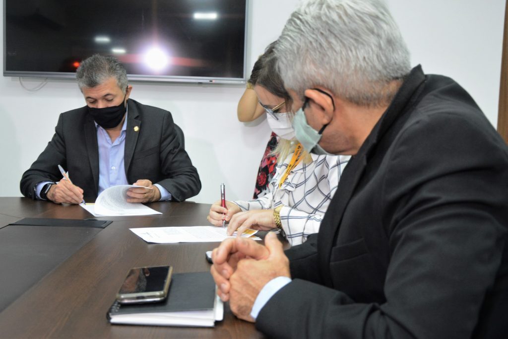 Presidente Antônio Henrique recebe representantes do PROCON Data: 06.07.2021 Foto: Érika Fonseca