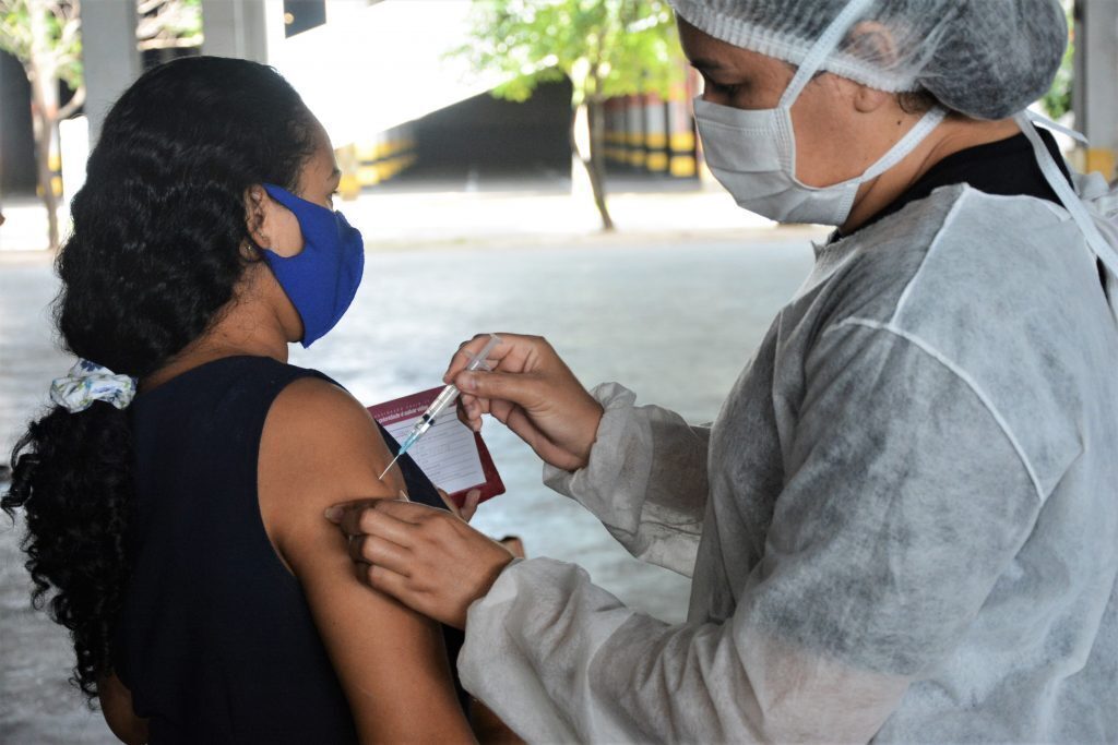 Vacinação COVID-19 no castelão Data:13.07.2021 Foto: Érika Fonseca