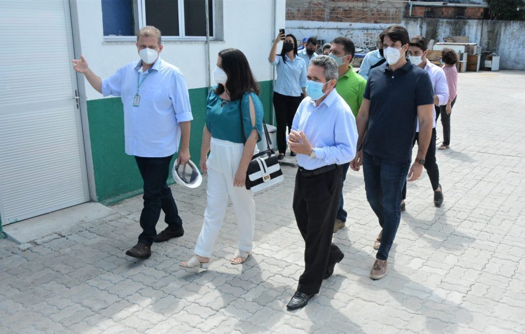 Vereadores da comissão de saúde da CMFor fazem visita ao hospital Frotinha de Messejana. Data: 17.08.2021 Foto: Érika Fonseca
